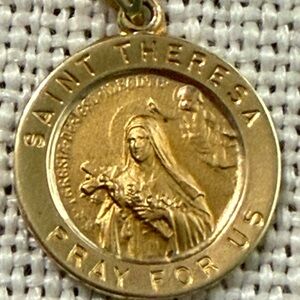 14 Karat Gold Saint Theresa Medal!!